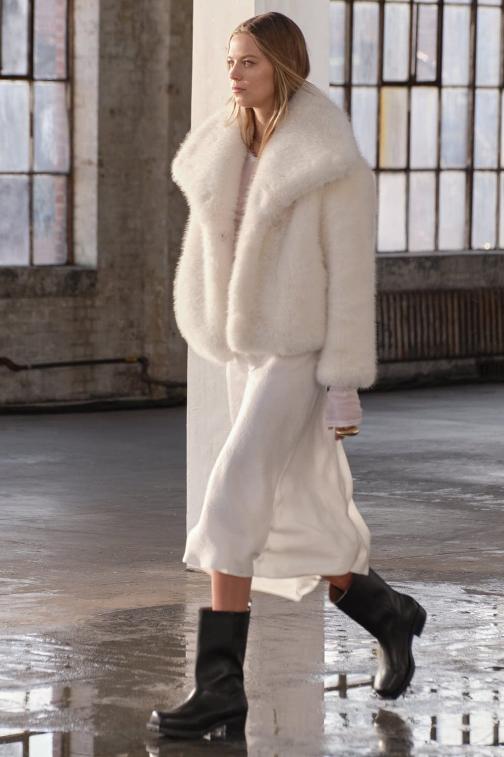 Hope - Chiqie Faux Fur Coat - Voor Vrouwen | Modern Look