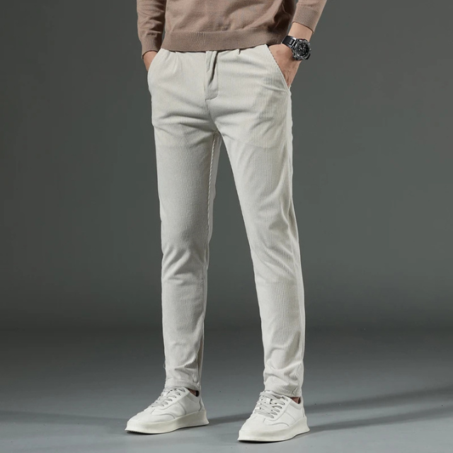 Stijlvolle corduroy broek met slim fit en plooien aan de voorkant voor heren | Ideaal voor herfst/winter