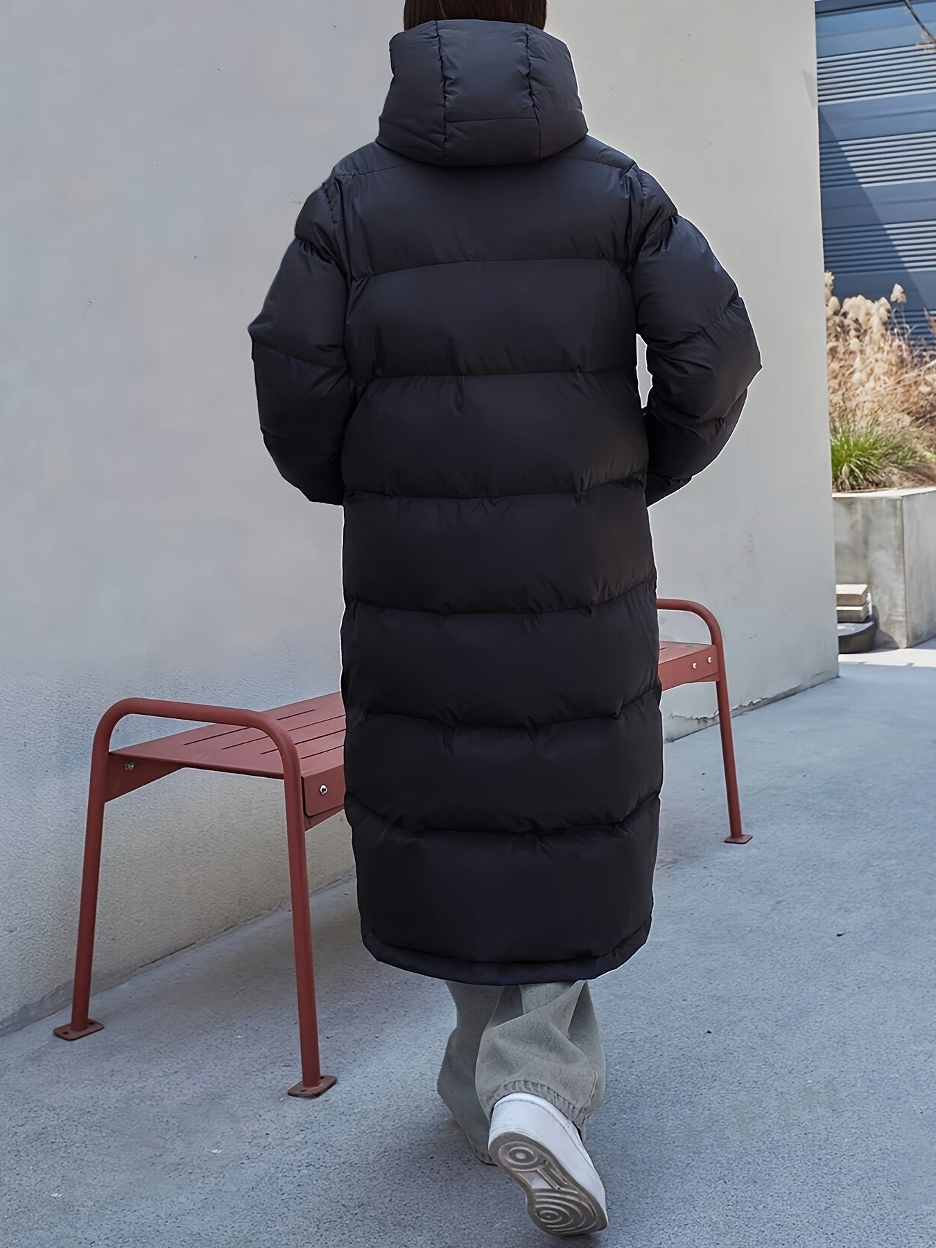 Warme casual lange zwarte gewatteerde jas met capuchon voor dames | Ideaal voor de winter