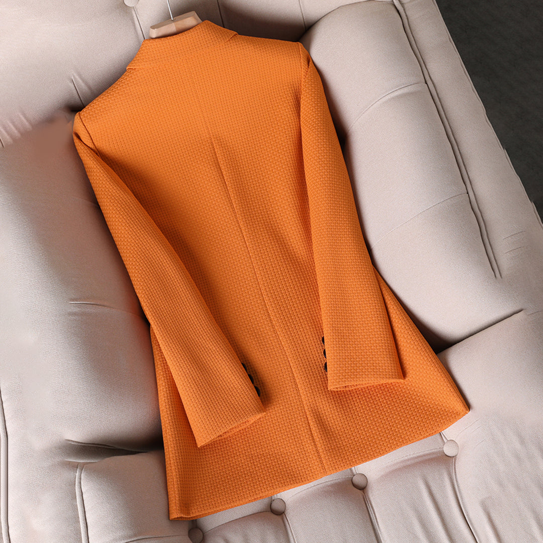 Schicks Oranje Knoop Blazer Met Zakken En Textuur Stof Voor Vrouwen | Ideaal Voor Alle Seizoenen