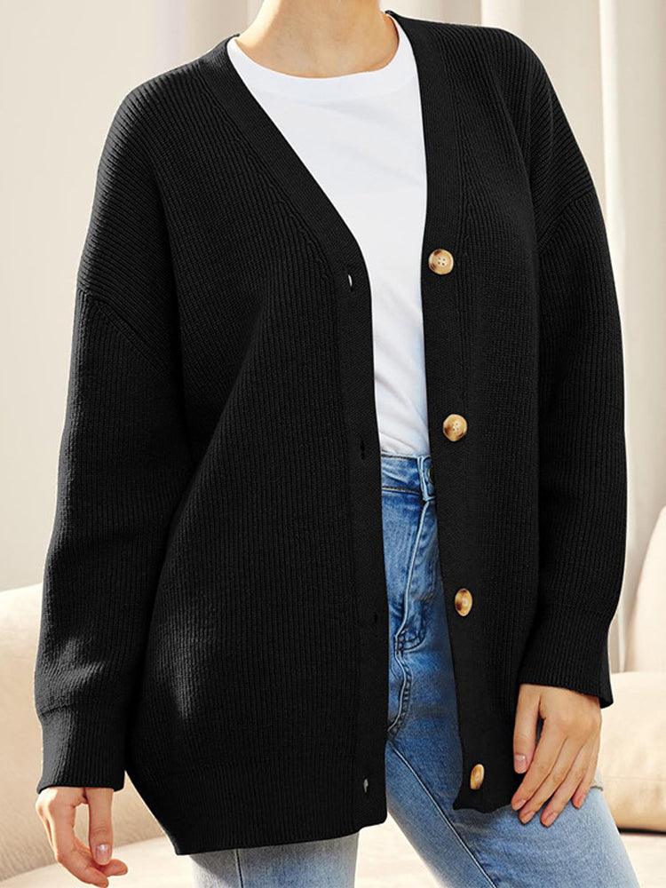 Erika's Elegantie: Stijlvol los gebreid damesvest met knopen voor herfst en winter