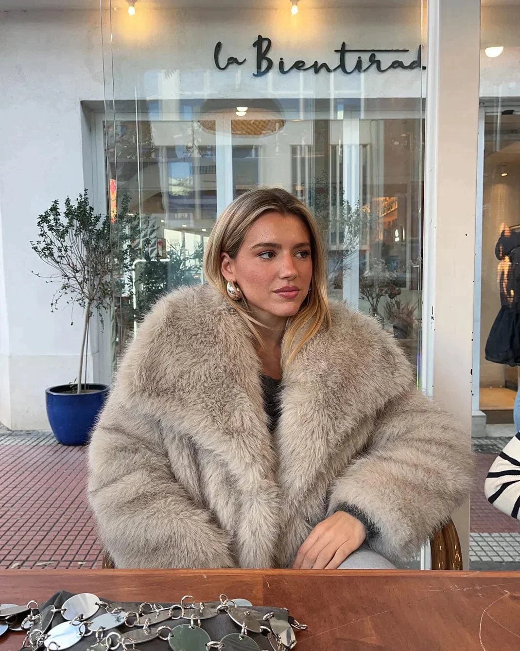 Hope - Chiqie Faux Fur Coat - Voor Vrouwen | Modern Look