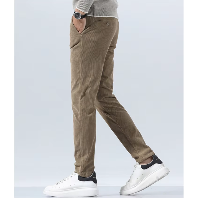 Stijlvolle corduroy broek met slim fit en plooien aan de voorkant voor heren | Ideaal voor herfst/winter