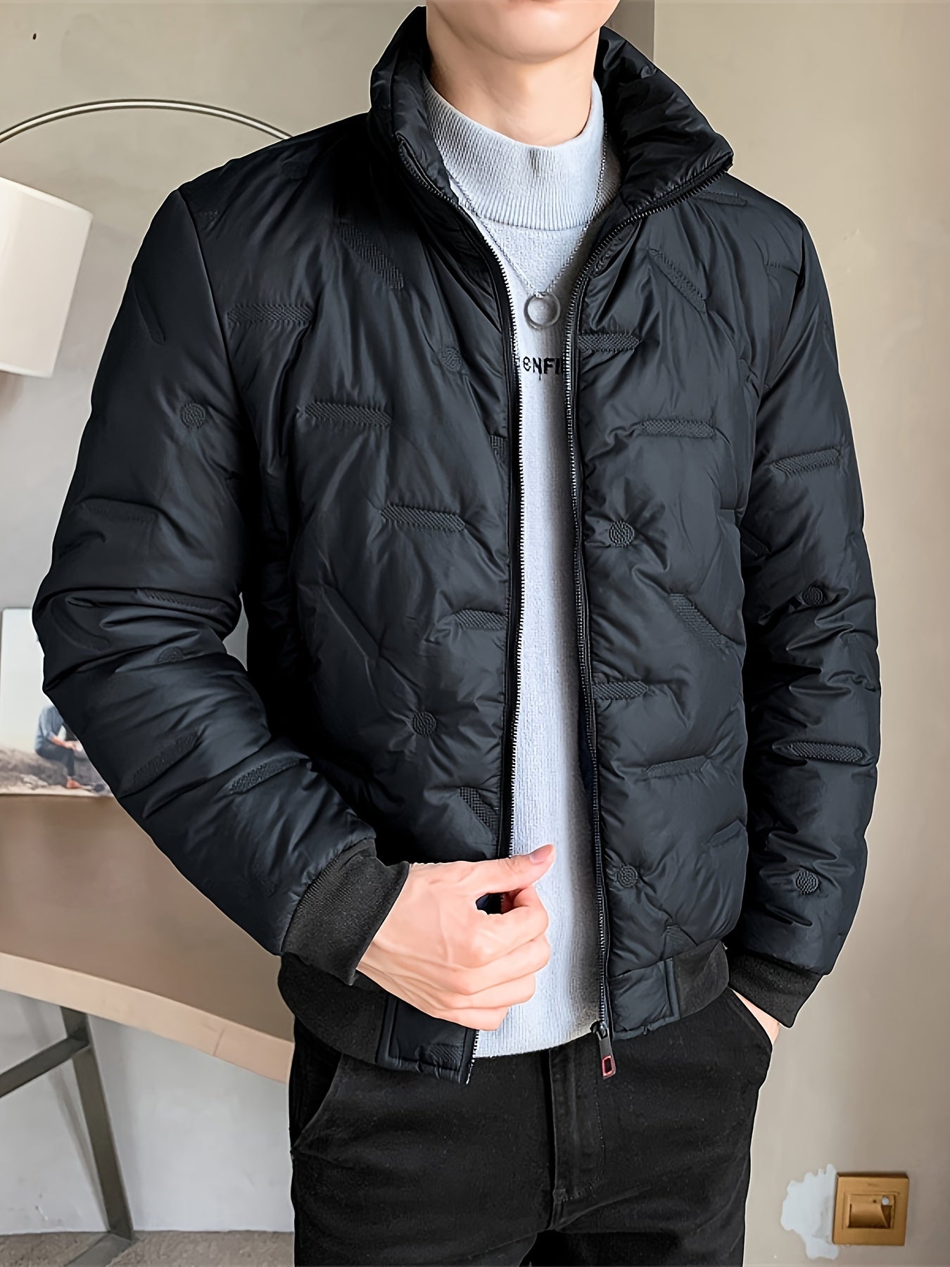 Eenkleurige puffer winterjas voor heren met opstaande kraag en ritssluiting | Ideaal voor de winter