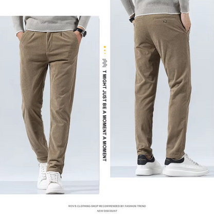 Stijlvolle corduroy broek met slim fit en plooien aan de voorkant voor heren | Ideaal voor herfst/winter