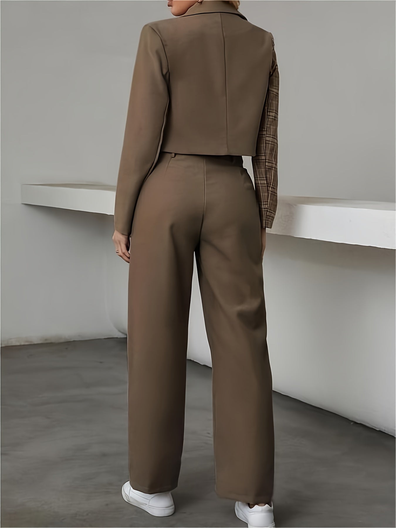 Stijlvolle blazer en high-waisted pantalonset met print in halfdessin voor dames | Ideaal voor alle seizoenen