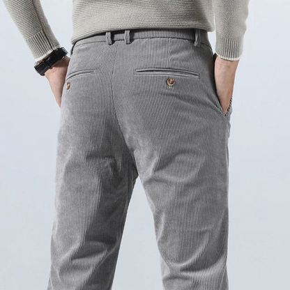 Stijlvolle corduroy broek met slim fit en plooien aan de voorkant voor heren | Ideaal voor herfst/winter
