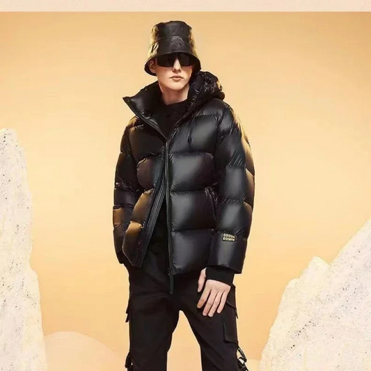 Geïsoleerde zwarte heren Pufferjas met dikke capuchon Perfect voor herfst/winter