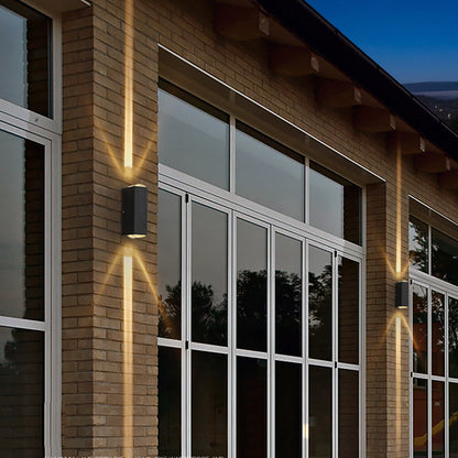 Waterdichte multifunctionele op- en neerwaartse verlichting Spotlamp Buitenwandlampen