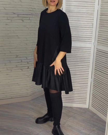 Zwarte jurk met ronde hals elegant design