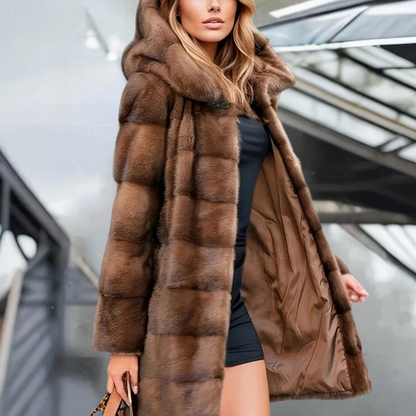 Janine - trendy damesjack met modieuze capuchon