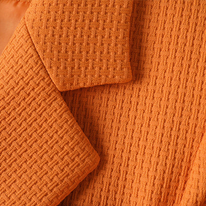 Schicks Oranje Knoop Blazer Met Zakken En Textuur Stof Voor Vrouwen | Ideaal Voor Alle Seizoenen