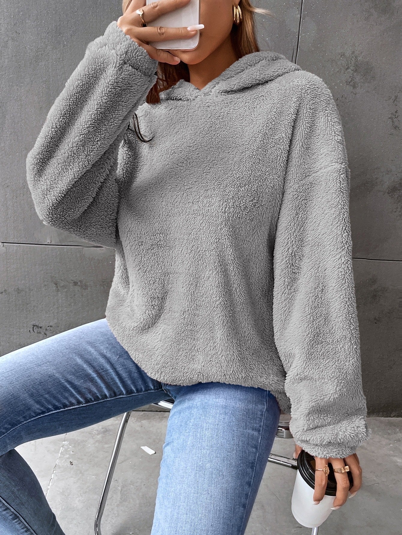 Hoodie voor dames - Fleece trui - Kort model - Relaxte pasvorm - Lange mouwen