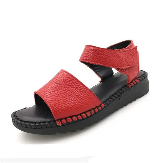 Zomersandalen van echt leer met uniek naaiontwerp