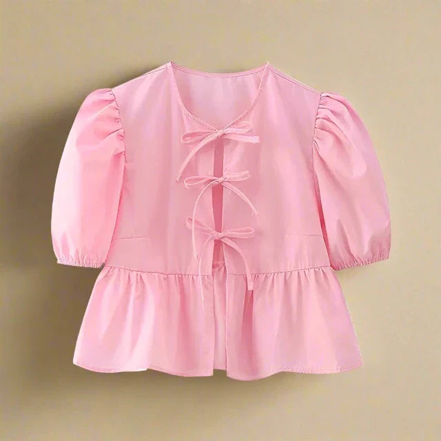 Zomerse katoenen blouse met strik en pofmouwen