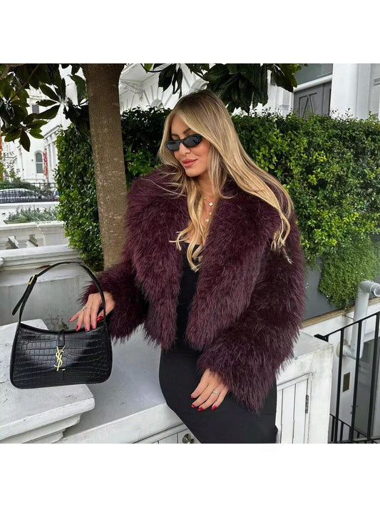 Sofie’s Cozy Chic: Trendy Loose Fit Warme Fluffy Korte Jas voor Dames