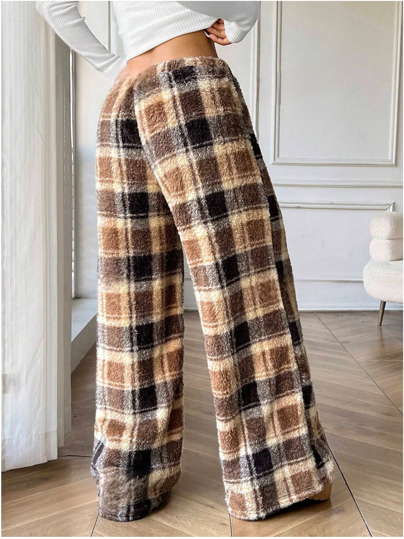 Lily’s Plaid Charm | Casual Lange Broek met Front Tie