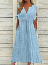 Luchtig Zomerjurkje met Elegante Snit Perfect voor Zomers