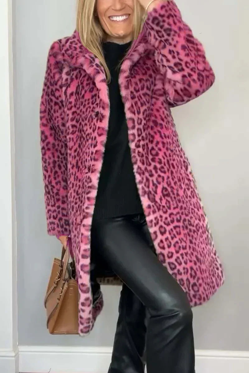 Elegante dames winterjas met luipaardprint