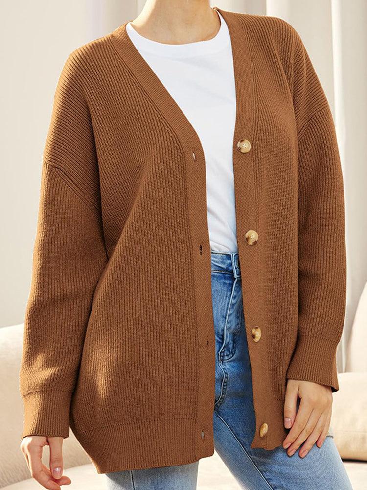 Erika's Elegantie: Stijlvol los gebreid damesvest met knopen voor herfst en winter